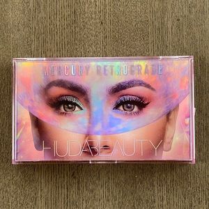 Huda Beauty Mercury Retrograde Eyeshadow Palette
